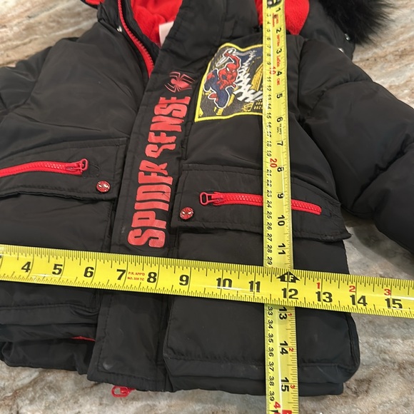 2T Spiderman Coat - Picture 9 of 10